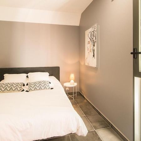 Le Coin Cosy Avec Balcon Terrasse Parking Prive Et Linge De Lit Compris Apartman Sarlat-la-Canéda Kültér fotó