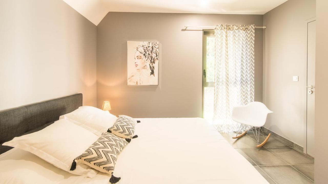 Le Coin Cosy Avec Balcon Terrasse Parking Prive Et Linge De Lit Compris Apartman Sarlat-la-Canéda Kültér fotó